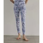【ジュリエ/Julier】のsand flowerプリントスーパーハイレギンス 人気、トレンドファッション・服の通販 founy(ファニー) ファッション Fashion レディースファッション Fashion for Women パンツ Pants & Trousers レギンス Leggings & Stretch Pants スポーツウェア Functional & Stylish Sportswear コレクション Collection, Seasonal Line ストレッチ Stretch, Stretchy Fabric テクスチャー Texture, Textured Fabric 人気 Popular, Best Seller フィット Fit, Slim Fit フラワー Flower, Floral プリント Print, Printed Pattern 水着 Swimsuit, Swimwear ヨガ Yoga, Yoga Wear ランニング Running, Running Wear, Activewear, Jogging リラックス Relax, Relaxed Fit レギンス Leggings, Stretch Pants エレガント 上品 Elegant thumbnail ブルー|ID: prp329100004729734 ipo3291000000034167906