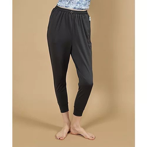 【ジュリエ/Julier】のジェントルスムースギャザーパンツ インテリア・キッズ・メンズ・レディースファッション・服の通販 founy(ファニー) 　ファッション　Fashion　レディースファッション　Fashion for Women　パンツ　Pants & Trousers　スポーツウェア　Functional & Stylish Sportswear　ギャザー　Gathered, Ruffled　コレクション　Collection, Seasonal Line　吸水　Absorbent, Quick-Dry　軽量　Lightweight, Ultra Light　ストレッチ　Stretch, Stretchy Fabric　人気　Popular, Best Seller　ベーシック　Basic, Essential　ポケット　Pocket, Pocket Detail　水着　Swimsuit, Swimwear　ヨガ　Yoga, Yoga Wear　ランニング　Running, Running Wear, Activewear, Jogging　リラックス　Relax, Relaxed Fit　レギンス　Leggings, Stretch Pants　ワーク　Workwear, Utility Style　おすすめ　Recommended / Our Picks　エレガント 上品　Elegant　チャコール|ID: prp329100004729743 ipo3291000000034167949