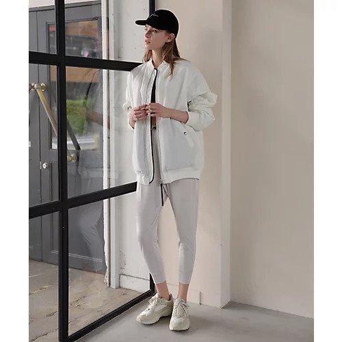 【ジュリエ/Julier】のジェントルスムースギャザーパンツ 人気、トレンドファッション・服の通販 founy(ファニー) 　ファッション　Fashion　レディースファッション　Fashion for Women　パンツ　Pants & Trousers　スポーツウェア　Functional & Stylish Sportswear　ギャザー　Gathered, Ruffled　コレクション　Collection, Seasonal Line　吸水　Absorbent, Quick-Dry　軽量　Lightweight, Ultra Light　ストレッチ　Stretch, Stretchy Fabric　人気　Popular, Best Seller　ベーシック　Basic, Essential　ポケット　Pocket, Pocket Detail　水着　Swimsuit, Swimwear　ヨガ　Yoga, Yoga Wear　ランニング　Running, Running Wear, Activewear, Jogging　リラックス　Relax, Relaxed Fit　レギンス　Leggings, Stretch Pants　ワーク　Workwear, Utility Style　おすすめ　Recommended / Our Picks　エレガント 上品　Elegant　other-3|ID: prp329100004729743 ipo3291000000034167954