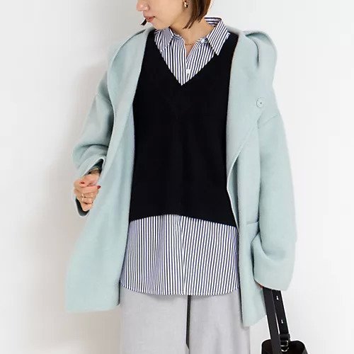 【リエミラー/Rie Miller】のハーフ丈フーディー リバー風ニットコート インテリア・キッズ・メンズ・レディースファッション・服の通販 founy(ファニー) 　ファッション　Fashion　レディースファッション　Fashion for Women　アウター　Coat / Outerwear Collection　コート・ロングコート・ピーコート　Long Coats, Peacoats & More　2025年　2025　2025-2026秋冬・A/W　Autumn/Winter 2025–26 AW25–26　ハーフ　Half, Half-Length　ミドル　Middle Length, Mid Height　エレガント 上品　Elegant　サックス|ID: prp329100004729757 ipo3291000000034168050