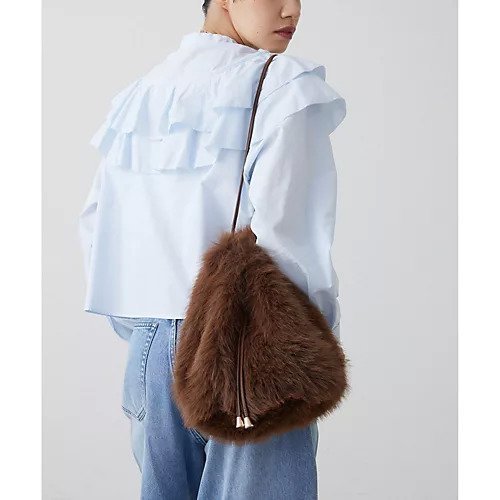 【ウィムガゼット/Whim Gazette】の【THE PAUSE】フェイクファードロストバッグ 人気、トレンドファッション・服の通販 founy(ファニー) 　ファッション　Fashion　レディースファッション　Fashion for Women　バッグ　Bags　ヴィンテージ　Vintage Style　グラデーション　Gradient, Ombre　巾着　Drawstring Bag, Kinchaku　ショルダー　Shoulder, Shoulder Strap　フェイクファー　Faux Fur, Imitation Fur　ワーク　Workwear, Utility Style　A/W・秋冬　Autumn/Winter　2025年　2025　2025-2026秋冬・A/W　Autumn/Winter 2025–26 AW25–26　 other-1|ID: prp329100004731583 ipo3291000000034175993