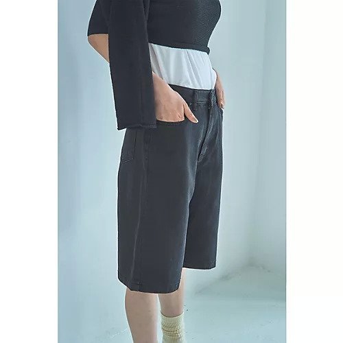 【マージュール/marjour】のDENIM BERMUDA SHORTS 人気、トレンドファッション・服の通販 founy(ファニー) 　ファッション　Fashion　レディースファッション　Fashion for Women　サンダル　Sandals, Summer Shoes　シンプル　Simple, Minimal　ジャケット　Jacket, Outerwear　スウェット / スエット　Sweatshirt, Sweatwear　ストレッチ　Stretch, Stretchy Fabric　スニーカー　Sneakers, Trainers　タイツ　Tights, Legwear　デニム　Denim, Jeans Material　ボトム　Bottoms, Lower Wear　ポケット　Pocket, Pocket Detail　ワイド　Wide, Wide Fit　A/W・秋冬　Autumn/Winter　おすすめ　Recommended / Our Picks　other-3|ID: prp329100004731601 ipo3291000000034176118