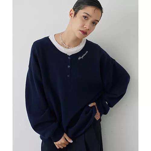 【ウィムガゼット/Whim Gazette】の【THE PAUSE】ヘンリーネック刺繍プルオーバー インテリア・キッズ・メンズ・レディースファッション・服の通販 founy(ファニー) https://founy.com/ ファッション Fashion レディースファッション Fashion for Women トップス・カットソー Cut & Sew Tops カジュアルプルオーバー・ニットトップス Pullovers & Knit Tops / Casual Pullovers 2025年 2025 2025-2026秋冬・A/W Autumn/Winter 2025–26 AW25–26 インナー Innerwear カットソー Cut and Sewn Top グラデーション Gradient, Ombre シンプル Simple, Minimal ワーク Workwear, Utility Style ヴィンテージ Vintage Style |ID: prp329100004735916 ipo3291000000034209665
