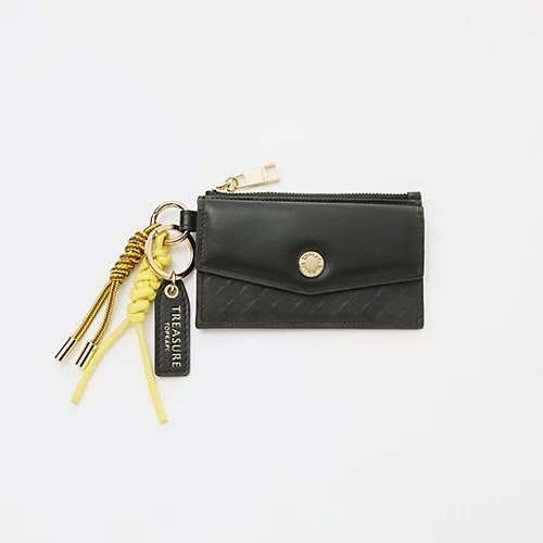 【トプカピ/TOPKAPI】の【TREASURE TOPKAPI】スムースレザー 幾何柄 フラグメントケース インテリア・キッズ・メンズ・レディースファッション・服の通販 founy(ファニー) 　ファッション　Fashion　レディースファッション　Fashion for Women　コンビ　Combo, Combination Style　スリム　Slim, Slim Fit　チャーム　Charm, Pendant　トレンド　Trend, Trending Now　フラップ　Flap, Flap Pocket　ポケット　Pocket, Pocket Detail　ブラック|ID: prp329100004735981 ipo3291000000034210431