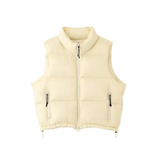 【ヒューマンウーマン/HUMAN WOMAN】のボリュームスタンドダウンベスト 人気、トレンドファッション・服の通販 founy(ファニー) 　ファッション　Fashion　レディースファッション　Fashion for Women　アウター　Coat / Outerwear Collection　トップス・カットソー　Cut & Sew Tops　ベスト&ジレ / 重ね着スタイル　Vests & Gilets　おすすめ　Recommended / Our Picks　キルト　Quilt, Quilted Fabric　コラボ　Collaboration, Collab　ショート　Short, Short Length　スタンダード　Standard, Basic　タフタ　Taffeta, Structured Fabric　ダウン　Down, Puffer　プリント　Print, Printed Pattern　ベスト　Vest, Waistcoat　ボトム　Bottoms, Lower Wear　ポケット　Pocket, Pocket Detail　別注　Limited Edition, Custom Order　巾着　Drawstring Bag, Kinchaku　other-3|ID: prp329100004737509 ipo3291000000034219906