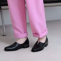 【エンチャンテッド/enchanted】の【晴雨兼用】センタースリットアクセントシューズ 人気、トレンドファッション・服の通販 founy(ファニー) ファッション Fashion レディースファッション Fashion for Women クッション Cushion, Throw Pillow ジャケット Jacket, Outerwear スタイリッシュ Stylish, Fashionable スマート Smart, Elegant スリット Slit, Slit Detail センター Center, Center Line デニム Denim, Jeans Material バランス Balance, Style Balance フォルム Silhouette, Form ワイド Wide, Wide Fit エレガント 上品 Elegant ビジネス 仕事 通勤 Business / Work / Commuting |ID:prp329100004738994