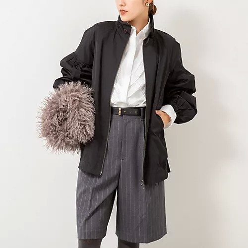 【ノーリーズ/NOLLEY'S】の【MARILYN MOON/マリリーンムーン】volume sleeve taffeta mid blouson インテリア・キッズ・メンズ・レディースファッション・服の通販 founy(ファニー) 　ファッション　Fashion　レディースファッション　Fashion for Women　アウター　Coat / Outerwear Collection　ブルゾンジャケット・スポーティアウター　Blouson Jackets　トップス・カットソー　Cut & Sew Tops　ボリューム袖・フリルスリーブブラウス　Voluminous & Ruffle Sleeves / Puffy Sleeve Tops　エレガント 上品　Elegant　スリーブ　Sleeve, Long Sleeve / Short Sleeve　タフタ　Taffeta, Structured Fabric　バランス　Balance, Style Balance　フェミニン　Feminine, Girly　ブルゾン　Blouson, Bomber Jacket　モダン　Modern, Contemporary　2025年　2025　2025-2026秋冬・A/W　Autumn/Winter 2025–26 AW25–26　ブラック|ID: prp329100004740023 ipo3291000000034241295
