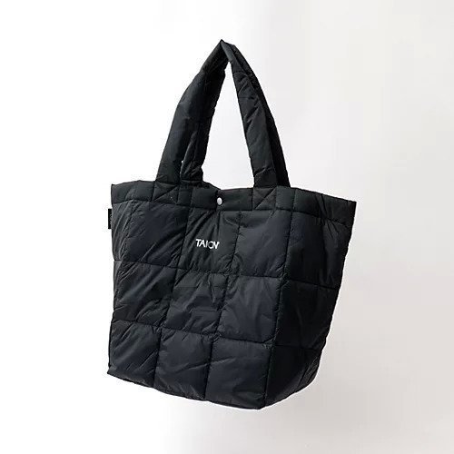 【ノーリーズ グッドマン/NOLLEY'S goodman / MEN】の【TAION / タイオン】BASIC LUNCH DOWN TOTE BAG M インテリア・キッズ・メンズ・レディースファッション・服の通販 founy(ファニー) https://founy.com/ ファッション Fashion メンズファッション Fashion for Men バッグ Bags トートバッグ / 通勤・大容量バッグ Tote Bags キルティング Quilted, Quilting コーティング Coating, Coated Finish 軽量 Lightweight, Ultra Light シンプル Simple, Minimal タフタ Taffeta, Structured Fabric ダウン Down, Puffer 定番 Standard, Basic Item プリント Print, Printed Pattern |ID: prp329100004740046 ipo3291000000034241526