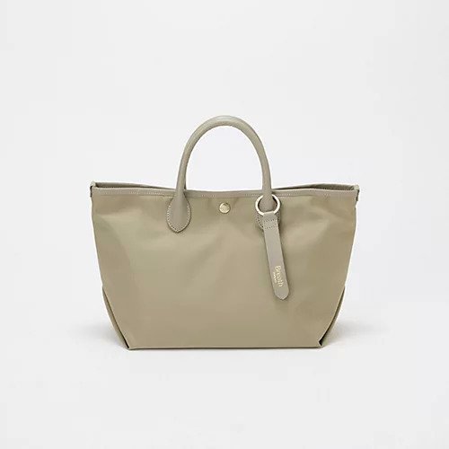 【トプカピ/TOPKAPI】の【Breath TOPKAPI】ナイロン レザーハンドル シンプル ミニ トートバッグ / 軽量 インテリア・キッズ・メンズ・レディースファッション・服の通販 founy(ファニー) 　ファッション　Fashion　レディースファッション　Fashion for Women　バッグ　Bags　ショルダー　Shoulder, Shoulder Strap　シンプル　Simple, Minimal　スタイリッシュ　Stylish, Fashionable　スマート　Smart, Elegant　チャーム　Charm, Pendant　フォルム　Silhouette, Form　メタル　Metal, Metal Parts　軽量　Lightweight, Ultra Light　グレージュ|ID: prp329100004741089 ipo3291000000034254768