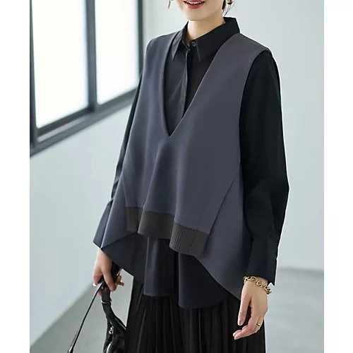 【スタイルデリ/STYLE DELI】の【LUXE】前後差テールVネックベスト インテリア・キッズ・メンズ・レディースファッション・服の通販 founy(ファニー) https://founy.com/ ファッション Fashion レディースファッション Fashion for Women アウター Coat / Outerwear Collection トップス・カットソー Cut & Sew Tops ベスト&ジレ / 重ね着スタイル Vests & Gilets Vネックトップス V-Neck Tops / V-Cut Neckline Shirts 春 Spring カットソー Cut and Sewn Top クール Cool, Chic ジョーゼット Georgette, Semi-Sheer Fabric スタイリッシュ Stylish, Fashionable ストレッチ Stretch, Stretchy Fabric スリット Slit, Slit Detail スーツ Suit, Formalwear 定番 Standard, Basic Item ノースリーブ Sleeveless, No-Sleeve 長袖 Long Sleeve, Full Sleeve フォルム Silhouette, Form ベスト Vest, Waistcoat ポケット Pocket, Pocket Detail 半袖 Short Sleeve, Half Sleeve A/W・秋冬 Autumn/Winter S/S・春夏 SS, Spring/Summer, Warm Season 夏 Summer |ID: prp329100004743822 ipo3291000000034282170