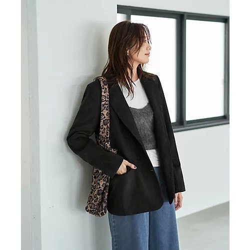 【スタイルデリ/STYLE DELI】のベルベット調テーラードジャケット インテリア・キッズ・メンズ・レディースファッション・服の通販 founy(ファニー) 　ファッション　Fashion　レディースファッション　Fashion for Women　アウター　Coat / Outerwear Collection　レディースジャケット・軽アウター　Jackets　テーラードジャケット / 通勤・きれいめスタイル　Tailored Jackets & Blazers　ジャケット　Jacket, Outerwear　ストレート　Straight, Straight Cut　スリット　Slit, Slit Detail　テーラード　Tailored, Tailored Fit　トレンチ　Trench, Trench Coat　定番　Standard, Basic Item　長袖　Long Sleeve, Full Sleeve　フロント　Front, Front Design　ブルゾン　Blouson, Bomber Jacket　ベルベット　Velvet, Velvety　ベロア　Velour, Soft Velvet　ポケット　Pocket, Pocket Detail　マフラー　Scarf, Muffler　ライダース　Riders　冬　Winter / This Winter　ブラック|ID: prp329100004744675 ipo3291000000034295189