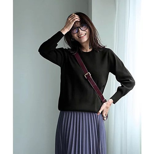 【スタイルデリ/STYLE DELI】のスムースハイゲージクルーネックニットB インテリア・キッズ・メンズ・レディースファッション・服の通販 founy(ファニー) 　ファッション　Fashion　レディースファッション　Fashion for Women　トップス・カットソー　Cut & Sew Tops　ニット　Knit Tops & Sweaters　サロペット　Overalls, Salopette　シンプル　Simple, Minimal　ジャケット　Jacket, Outerwear　定番　Standard, Basic Item　ネックレス　Necklace, Pendant Necklace　パール　Pearl, Pearl Accent　ベーシック　Basic, Essential　ポケット　Pocket, Pocket Detail　夏　Summer　エレガント 上品　Elegant　ブラック|ID: prp329100004747039 ipo3291000000034320872