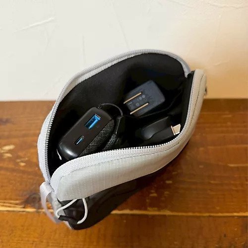 【ザ ノース フェイス/THE NORTH FACE】のHazy Pouch S 人気、トレンドファッション・服の通販 founy(ファニー) ファッション Fashion レディースファッション Fashion for Women フロント Front, Front Design ボトム Bottoms, Lower Wear ポケット Pocket, Pocket Detail ポーチ Pouch, Small Case メッシュ Mesh, Net Fabric 旅行 Travel 軽量 Lightweight, Ultra Light other-3|ID: prp329100004747069 ipo3291000000034779167