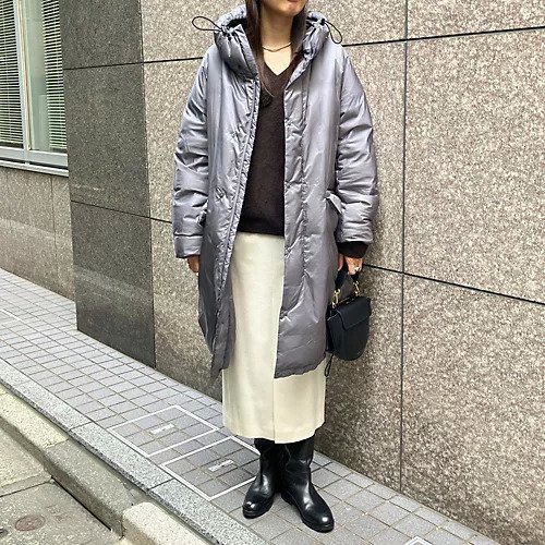 【徳原文子/Fumiko Tokuhara】の【Marisol別注】超軽量ナイロンアウトドアダウンロングJKTフーディ― 人気、トレンドファッション・服の通販 founy(ファニー) 　ファッション　Fashion　レディースファッション　Fashion for Women　ダウン　Down, Puffer　フェザー　Feather, Feather Detail　別注　Limited Edition, Custom Order　軽量　Lightweight, Ultra Light　other-2|ID: prp329100004748517 ipo3291000000034664641