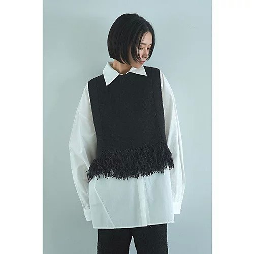 【マージュール/marjour】のFEATHERYARN KNIT VEST インテリア・キッズ・メンズ・レディースファッション・服の通販 founy(ファニー) https://founy.com/ ファッション Fashion レディースファッション Fashion for Women アウター Coat / Outerwear Collection トップス・カットソー Cut & Sew Tops ニット Knit Tops & Sweaters ベスト&ジレ / 重ね着スタイル Vests & Gilets インナー Innerwear オケージョン Occasion Wear シンプル Simple, Minimal ストレッチ Stretch, Stretchy Fabric フリンジ Fringe, Tassel ベスト Vest, Waistcoat ポケット Pocket, Pocket Detail ミックス Mix, Mixed Style ミドル Middle Length, Mid Height 夏 Summer |ID: prp329100004748628 ipo3291000000034337747