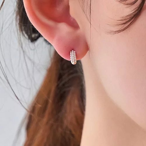 【フィービィー/phoebe】の【痛くないシリーズ】【金属アレルギー対応】グレインパールフープライトフィットイヤリング 人気、トレンドファッション・服の通販 founy(ファニー) 　ファッション　Fashion　レディースファッション　Fashion for Women　ジュエリー　Jewelry　ファッションリング　Fashion Rings　イヤリング・フープ・ドロップタイプ　Hoop, Drop & Clip Earrings　アクセサリー　Fashion Accessories　イヤリング　Earrings　軽量　Lightweight, Ultra Light　ドレス　Dress, One-Piece　人気　Popular, Best Seller　パール　Pearl, Pearl Accent　フォーマル　Formal, Dressy　ベビー　Baby, Babywear　おすすめ　Recommended / Our Picks　エレガント 上品　Elegant　セレモニー　Ceremony　入学式　Entrance Ceremony　卒業式　Graduation Ceremony　結婚式　Wedding　披露宴　Wedding Reception　other-2|ID: prp329100004752882 ipo3291000000034575915