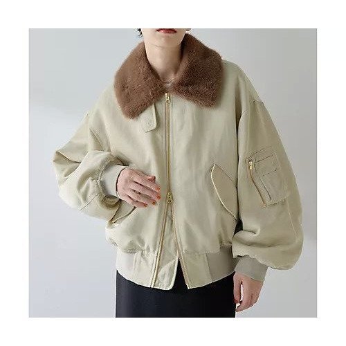 【ウィムガゼット/Whim Gazette】の【THE PAUSE】ファーカラーMA-1 人気、トレンドファッション・服の通販 founy(ファニー)  ファッション Fashion レディースファッション Fashion for Women アウター Coat / Outerwear Collection MA-1ジャケット MA-1 Bomber Jackets / Flight Jackets ヴィンテージ Vintage Style ギャザー Gathered, Ruffled グラデーション Gradient, Ombre スタンド Stand Collar, Upright Stand バランス Balance, Style Balance フェイクファー Faux Fur, Imitation Fur フェミニン Feminine, Girly ブルゾン Blouson, Bomber Jacket 防寒 Cold Protection, Winter-Ready ワーク Workwear, Utility Style おすすめ Recommended / Our Picks 2025年 2025 2025-2026秋冬・A/W Autumn/Winter 2025–26 AW25–26 other-3|ID: prp329100004752906 ipo3291000000034376465