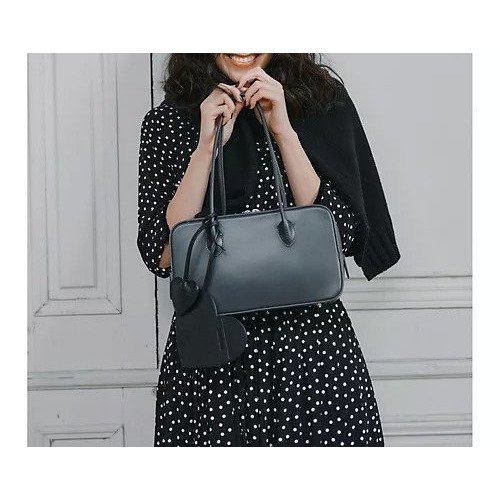 【メゾンカナウ/MAISON CANAU】の【HPS別注】SMOOTH EW BOX-BOSTON(mini) 人気、トレンドファッション・服の通販 founy(ファニー)  ファッション Fashion レディースファッション Fashion for Women アクリル Acrylic Material イタリア Italy オケージョン Occasion Wear コーティング Coating, Coated Finish チャーム Charm, Pendant なめらか Smooth, Silky Texture ボストン Boston ボックス Boxy, Box Shape ポケット Pocket, Pocket Detail 別注 Limited Edition, Custom Order モダン Modern, Contemporary エレガント 上品 Elegant other-2|ID: prp329100004754103 ipo3291000000034408488