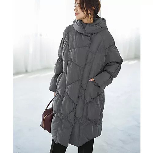 【スタイルデリ/STYLE DELI】の【LUXE】暖か軽量 機能中綿ギャザーロングコート 人気、トレンドファッション・服の通販 founy(ファニー)  ファッション Fashion レディースファッション Fashion for Women アウター Coat / Outerwear Collection コート・ロングコート・ピーコート Long Coats, Peacoats & More アクセサリー Fashion Accessories ギャザー Gathered, Ruffled クール Cool, Chic 軽量 Lightweight, Ultra Light シャイニー Shiny, Glossy Finish ジャケット Jacket, Outerwear スポーツ Sports, Activewear ダウン Down, Puffer ダブル Double, Double-Breasted 人気 Popular, Best Seller ハイネック High Neck, Mock Neck フォルム Silhouette, Form フロント Front, Front Design ブルゾン Blouson, Bomber Jacket ポケット Pocket, Pocket Detail ロング Long, Long-Length  other-1|ID: prp329100004755548 ipo3291000000034398617