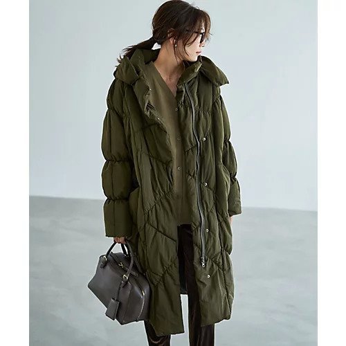 【スタイルデリ/STYLE DELI】の【LUXE】暖か軽量 機能中綿ギャザーロングコート インテリア・キッズ・メンズ・レディースファッション・服の通販 founy(ファニー)  ファッション Fashion レディースファッション Fashion for Women アウター Coat / Outerwear Collection コート・ロングコート・ピーコート Long Coats, Peacoats & More アクセサリー Fashion Accessories ギャザー Gathered, Ruffled クール Cool, Chic 軽量 Lightweight, Ultra Light シャイニー Shiny, Glossy Finish ジャケット Jacket, Outerwear スポーツ Sports, Activewear ダウン Down, Puffer ダブル Double, Double-Breasted 人気 Popular, Best Seller ハイネック High Neck, Mock Neck フォルム Silhouette, Form フロント Front, Front Design ブルゾン Blouson, Bomber Jacket ポケット Pocket, Pocket Detail ロング Long, Long-Length カーキ|ID: prp329100004755548 ipo3291000000034398620