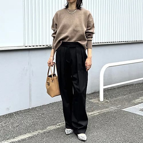 【プルミエ アロンディスモン/1er Arrondissement】の【Marisol別注】ボックスショートニットプルオーバー 人気、トレンドファッション・服の通販 founy(ファニー) ファッション Fashion レディースファッション Fashion for Women トップス・カットソー Cut & Sew Tops ニット Knit Tops & Sweaters カジュアルプルオーバー・ニットトップス Pullovers & Knit Tops / Casual Pullovers ショート Short, Short Length スウェット / スエット Sweatshirt, Sweatwear 今季 This Season, Current Season 別注 Limited Edition, Custom Order other-2|ID: prp329100004756509 ipo3291000000035438281