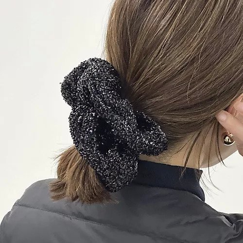 【ノーリーズ/NOLLEY'S】のシャワメタシュシュ インテリア・キッズ・メンズ・レディースファッション・服の通販 founy(ファニー) https://founy.com/ ファッション Fashion レディースファッション Fashion for Women シュシュ&ヘアアクセ/ヘアアレンジ Scrunchies & Hair Accessories グリッター Glitter, Sparkle シンプル Simple, Minimal ダウン Down, Puffer ホリデーシーズン Holiday Season |ID: prp329100004756563 ipo3291000000034408628