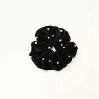 【ノーリーズ/NOLLEY'S】のパールベロアシュシュ 人気、トレンドファッション・服の通販 founy(ファニー) ファッション Fashion レディースファッション Fashion for Women トップス・カットソー Cut & Sew Tops ベロアトップス Velour Tops / Velvet-Look Items シュシュ&ヘアアクセ/ヘアアレンジ Scrunchies & Hair Accessories おすすめ Recommended / Our Picks なめらか Smooth, Silky Texture パール Pearl, Pearl Accent ベロア Velour, Soft Velvet ベーシック Basic, Essential ホリデーシーズン Holiday Season エレガント 上品 Elegant |ID:prp329100004756564