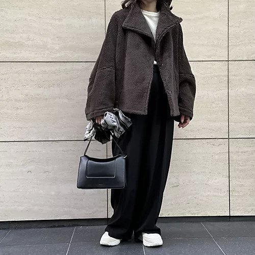 【ルームエイト/Room no.8】のプードルファーコート 人気、トレンドファッション・服の通販 founy(ファニー)  ファッション Fashion レディースファッション Fashion for Women アウター Coat / Outerwear Collection コート・ロングコート・ピーコート Long Coats, Peacoats & More インナー Innerwear スリーブ Sleeve, Long Sleeve / Short Sleeve トレンド Trend, Trending Now ハイネック High Neck, Mock Neck ミドル Middle Length, Mid Height リュクス Luxury, Elegant, High-End, Chic other-3|ID: prp329100004756574 ipo3291000000034408708