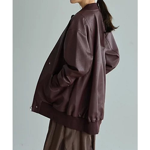 【スタイルデリ/STYLE DELI】のフェイクレザーBIGブルゾン 人気、トレンドファッション・服の通販 founy(ファニー) 　ファッション　Fashion　レディースファッション　Fashion for Women　アウター　Coat / Outerwear Collection　ブルゾンジャケット・スポーティアウター　Blouson Jackets　ギャザー　Gathered, Ruffled　シルバー　Silver, Metallic Silver　スタイリッシュ　Stylish, Fashionable　ストライプ　Stripe, Striped Pattern　ダメージ　Distressed, Destroyed　定番　Standard, Basic Item　パープル　Purple, Violet　フェイク　Faux, Fake　フェイクレザー　Faux Leather, PU Leather　フロント　Front, Front Design　ブルゾン　Blouson, Bomber Jacket　ポケット　Pocket, Pocket Detail　防寒　Cold Protection, Winter-Ready　無地　Plain, Solid Color　冬　Winter / This Winter　おすすめ　Recommended / Our Picks　other-2|ID: prp329100004757804 ipo3291000000034420512