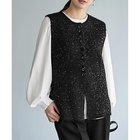 【スタイルデリ/STYLE DELI】のボタンいっぱいスパークルニットベスト 人気、トレンドファッション・服の通販 founy(ファニー) ファッション Fashion レディースファッション Fashion for Women アウター Coat / Outerwear Collection トップス・カットソー Cut & Sew Tops ニット Knit Tops & Sweaters ベスト&ジレ / 重ね着スタイル Vests & Gilets シルバー Silver, Metallic Silver ストレート Straight, Straight Cut スパンコール Sequins, Sequin Embellishment スリット Slit, Slit Detail トレンド Trend, Trending Now 定番 Standard, Basic Item ベスト Vest, Waistcoat ポケット Pocket, Pocket Detail ミックス Mix, Mixed Style ランダム Random, Irregular エレガント 上品 Elegant thumbnail ブラック|ID: prp329100004760638 ipo3291000000034452232
