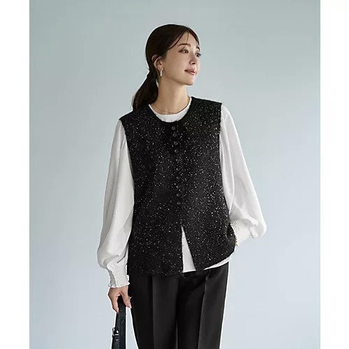 【スタイルデリ/STYLE DELI】のボタンいっぱいスパークルニットベスト 人気、トレンドファッション・服の通販 founy(ファニー) ファッション Fashion レディースファッション Fashion for Women アウター Coat / Outerwear Collection トップス・カットソー Cut & Sew Tops ニット Knit Tops & Sweaters ベスト&ジレ / 重ね着スタイル Vests & Gilets シルバー Silver, Metallic Silver ストレート Straight, Straight Cut スパンコール Sequins, Sequin Embellishment スリット Slit, Slit Detail トレンド Trend, Trending Now 定番 Standard, Basic Item ベスト Vest, Waistcoat ポケット Pocket, Pocket Detail ミックス Mix, Mixed Style ランダム Random, Irregular エレガント 上品 Elegant other-2|ID: prp329100004760638 ipo3291000000034452234