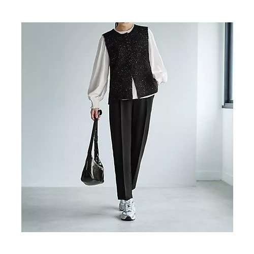 【スタイルデリ/STYLE DELI】のボタンいっぱいスパークルニットベスト 人気、トレンドファッション・服の通販 founy(ファニー) ファッション Fashion レディースファッション Fashion for Women アウター Coat / Outerwear Collection トップス・カットソー Cut & Sew Tops ニット Knit Tops & Sweaters ベスト&ジレ / 重ね着スタイル Vests & Gilets シルバー Silver, Metallic Silver ストレート Straight, Straight Cut スパンコール Sequins, Sequin Embellishment スリット Slit, Slit Detail トレンド Trend, Trending Now 定番 Standard, Basic Item ベスト Vest, Waistcoat ポケット Pocket, Pocket Detail ミックス Mix, Mixed Style ランダム Random, Irregular エレガント 上品 Elegant other-3|ID: prp329100004760638 ipo3291000000034452235