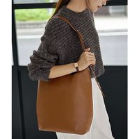 【スタイルデリ/STYLE DELI】の【DRESSDEN】レザーバッグ/L-02 人気、トレンドファッション・服の通販 founy(ファニー) ファッション Fashion レディースファッション Fashion for Women ワンピース Dresses フォーマル・パーティードレス・結婚式用ドレス Elegant & Casual Dresses アクセサリー Fashion Accessories イエロー Yellow オレンジ Orange 傘 Umbrella, Parasol 軽量 Lightweight, Ultra Light ショルダー Shoulder, Shoulder Strap シルバー Silver, Metallic Silver スタイリッシュ Stylish, Fashionable スタッズ Studs, Metal Accents スーツ Suit, Formalwear 財布 Wallet, Purse 定番 Standard, Basic Item バランス Balance, Style Balance フォルム Silhouette, Form ポケット Pocket, Pocket Detail ポーチ Pouch, Small Case エレガント 上品 Elegant |ID:prp329100004760639