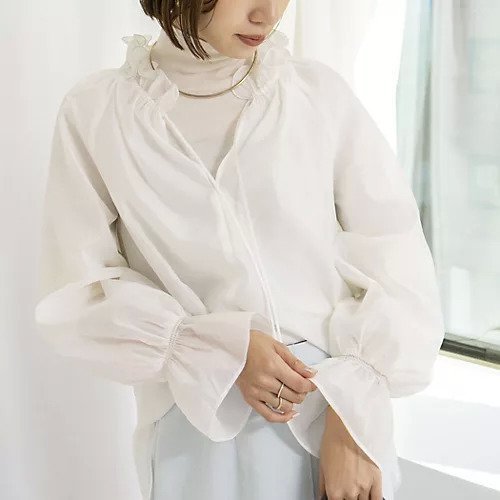 【ノーリーズソフィー/NOLLEY'S sophi】のウォッシャブルオーガンジーフリルブラウス 人気、トレンドファッション・服の通販 founy(ファニー) 　ファッション　Fashion　レディースファッション　Fashion for Women　トップス・カットソー　Cut & Sew Tops　シャツ・ブラウス・オフィスカジュアル　Elegant Blouses & Button-Ups　2025年　2025　2025-2026秋冬・A/W　Autumn/Winter 2025–26 AW25–26　オーガンジー　Organza Fabric　シャーリング　Shirring, Ruched　スリット　Slit, Slit Detail　スリーブ　Sleeve, Long Sleeve / Short Sleeve　タートル　Turtleneck, Turtle Collar　フォルム　Silhouette, Form　フリル　Frill, Ruffle　ロング　Long, Long-Length　A/W・秋冬　Autumn/Winter　 other-1|ID: prp329100004763592 ipo3291000000034536495