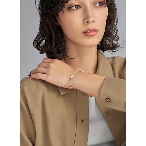 【スタイルデリ/STYLE DELI】のK10クリップチェーンブレスレット 人気、トレンドファッション・服の通販 founy(ファニー) ファッション Fashion レディースファッション Fashion for Women ジュエリー Jewelry チェーン&カフブレスレット Cuff & Chain Bracelets 腕時計 Wristwatch コレクション Collection, Seasonal Line シルバー Silver, Metallic Silver シンプル Simple, Minimal ジュエリー Jewelry, Accessories チェーン Chain, Chain Strap 人気 Popular, Best Seller ハンド Hand, Handmade ブレスレット Bracelet, Wristband メガネ Glasses, Eyewear other-2|ID: prp329100004763768 ipo3291000000034484884