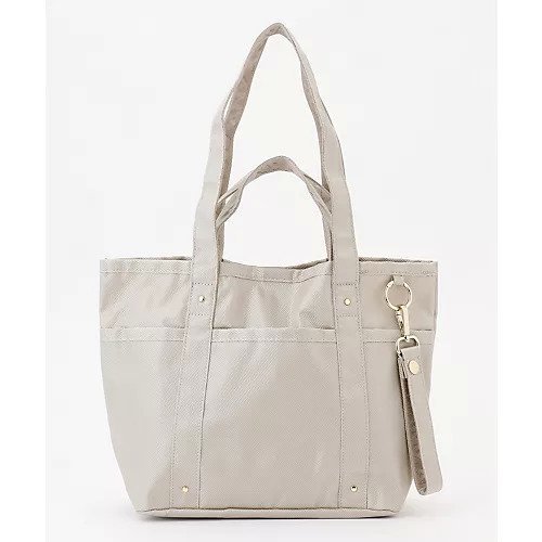 【エニー/ANY】の【A4サイズ収納可】Wナイロントートバッグ インテリア・キッズ・メンズ・レディースファッション・服の通販 founy(ファニー) 　ファッション　Fashion　レディースファッション　Fashion for Women　バッグ　Bags　チャーム　Charm, Pendant　ベスト　Vest, Waistcoat　ポケット　Pocket, Pocket Detail　おすすめ　Recommended / Our Picks　ビジネス 仕事 通勤　Business / Work / Commuting　エクリュ|ID: prp329100004767375 ipo3291000000034525458