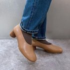 【エンチャンテッド/enchanted】の【APOM】本革オブリークトゥローヒールブーティパンプス 人気、トレンドファッション・服の通販 founy(ファニー) ファッション Fashion レディースファッション Fashion for Women スニーカー Sneakers, Trainers フィット Fit, Slim Fit フラット Flat, Flat Shoes ボトム Bottoms, Lower Wear ポインテッド Pointed Toe, Sharp Toe ラウンド Round, Round Neck thumbnail キャメル|ID: prp329100004767377 ipo3291000000034525504