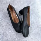 【エンチャンテッド/enchanted】の【APOM】本革オブリークトゥローヒールブーティパンプス 人気、トレンドファッション・服の通販 founy(ファニー) ファッション Fashion レディースファッション Fashion for Women スニーカー Sneakers, Trainers フィット Fit, Slim Fit フラット Flat, Flat Shoes ボトム Bottoms, Lower Wear ポインテッド Pointed Toe, Sharp Toe ラウンド Round, Round Neck thumbnail ブラック|ID: prp329100004767377 ipo3291000000034525506