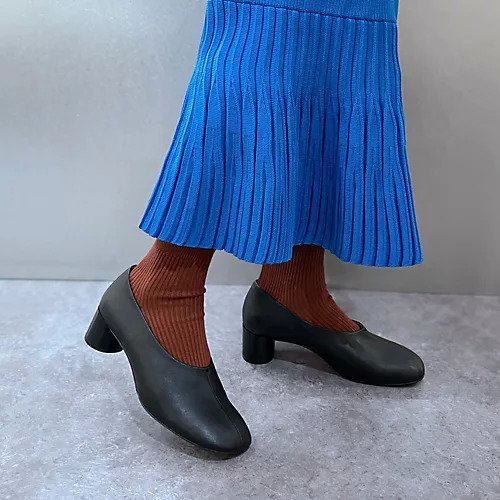 【エンチャンテッド/enchanted】の【APOM】本革オブリークトゥローヒールブーティパンプス 人気、トレンドファッション・服の通販 founy(ファニー) 　ファッション　Fashion　レディースファッション　Fashion for Women　スニーカー　Sneakers, Trainers　フィット　Fit, Slim Fit　フラット　Flat, Flat Shoes　ボトム　Bottoms, Lower Wear　ポインテッド　Pointed Toe, Sharp Toe　ラウンド　Round, Round Neck　other-2|ID: prp329100004767377 ipo3291000000034525508