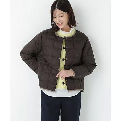 【ヒューマンウーマン/HUMAN WOMAN】の≪TAIONコラボ≫リバーシブルクルーネックダウンブルゾン インテリア・キッズ・メンズ・レディースファッション・服の通販 founy(ファニー) 　ファッション　Fashion　レディースファッション　Fashion for Women　アウター　Coat / Outerwear Collection　ブルゾンジャケット・スポーティアウター　Blouson Jackets　おすすめ　Recommended / Our Picks　アウトドア　Outdoor Clothing　インナー　Innerwear　カットソー　Cut and Sewn Top　コラボ　Collaboration, Collab　ジャケット　Jacket, Outerwear　スタンダード　Standard, Basic　タフタ　Taffeta, Structured Fabric　ダウン　Down, Puffer　ベーシック　Basic, Essential　リバーシブル　Reversible, Two-Sided　人気　Popular, Best Seller　別注　Limited Edition, Custom Order　巾着　Drawstring Bag, Kinchaku　ダークチョコ&#215;カーキ|ID: prp329100004768266 ipo3291000000034535687