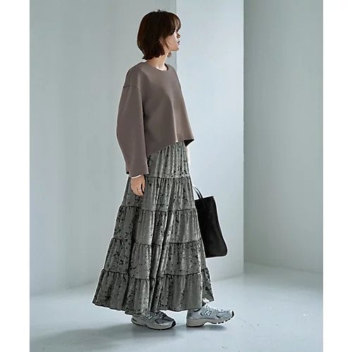 【スタイルデリ/STYLE DELI】の5段ティアードベロアスカート 人気、トレンドファッション・服の通販 founy(ファニー) 　ファッション　Fashion　レディースファッション　Fashion for Women　スカート　Skirts　イエロー　Yellow　クラッシュ　Distressed, Crashed Style　スリット　Slit, Slit Detail　ティアード　Tiered, Tiered Style　ティアードスカート　Tiered Skirt, Flounced Skirt　定番　Standard, Basic Item　フレア　Flare, Flared　ベロア　Velour, Soft Velvet　ポケット　Pocket, Pocket Detail　ループ　Loop, Loop Knit　ロング　Long, Long-Length　冬　Winter / This Winter　A/W・秋冬　Autumn/Winter　other-3|ID: prp329100004768368 ipo3291000000034536415