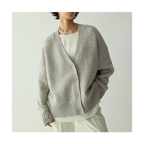 【ウィムガゼット/Whim Gazette】の【Drawing Numbers】接結ルーズVネックカーディガン 人気、トレンドファッション・服の通販 founy(ファニー) ファッション Fashion レディースファッション Fashion for Women トップス・カットソー Cut & Sew Tops カーディガン・羽織り Layered Style Cardigans Vネックトップス V-Neck Tops / V-Cut Neckline Shirts 2025年 2025 2025-2026秋冬・A/W Autumn/Winter 2025–26 AW25–26 カーディガン Cardigan, Knitwear バランス Balance, Style Balance ルーズ Loose, Oversized ロング Long, Long-Length 定番 Standard, Basic Item other-3|ID: prp329100004769247 ipo3291000000034543862