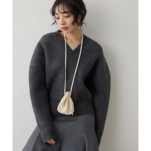 【ウィムガゼット/Whim Gazette】のシルエットニット インテリア・キッズ・メンズ・レディースファッション・服の通販 founy(ファニー) 　ファッション　Fashion　レディースファッション　Fashion for Women　トップス・カットソー　Cut & Sew Tops　ニット　Knit Tops & Sweaters　2025年　2025　2025-2026秋冬・A/W　Autumn/Winter 2025–26 AW25–26　クール　Cool, Chic　シンプル　Simple, Minimal　ストレッチ　Stretch, Stretchy Fabric　フォルム　Silhouette, Form　グレー|ID: prp329100004770138 ipo3291000000034554657