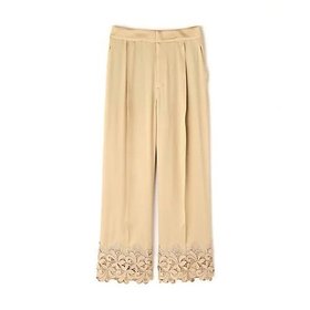 【アドーア/ADORE】 ブライトサテンパンツ人気、トレンドファッション・服の通販 founy(ファニー) ファッション Fashion レディースファッション Fashion for Women パンツ Pants & Trousers おすすめ Recommended / Our Picks サテン Satin, Glossy Fabric スタンダード Standard, Basic ドレープ Drape, Draping Fabric フィット Fit, Slim Fit レース Lace, Lace Fabric A/W・秋冬 Autumn/Winter |ID:prp329100004770157