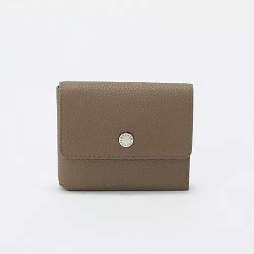 【トプカピ/TOPKAPI】の【Breath TOPKAPI】シュリンクレザー 折り財布 /8ポケット/軽量 インテリア・キッズ・メンズ・レディースファッション・服の通販 founy(ファニー) 　ファッション　Fashion　レディースファッション　Fashion for Women　ミニ財布・二つ折り財布　Wallets & Card Cases　コイン　Coin, Coin Design　コンパクト　Compact, Small Size　ポケット　Pocket, Pocket Detail　メタル　Metal, Metal Parts　ループ　Loop, Loop Knit　財布　Wallet, Purse　軽量　Lightweight, Ultra Light　グレージュ|ID: prp329100004770165 ipo3291000000034554906