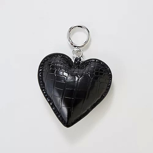 【フィービィー/phoebe】のハートレザーバッグチャーム 人気、トレンドファッション・服の通販 founy(ファニー) ファッション Fashion レディースファッション Fashion for Women クッション Cushion, Throw Pillow シンプル Simple, Minimal チャーム Charm, Pendant ビッグ Big, Oversized フェイクレザー Faux Leather, PU Leather ポーチ Pouch, Small Case ループ Loop, Loop Knit other-3|ID: prp329100004770180 ipo3291000000034555210