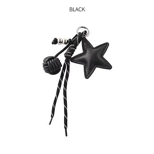 【スタイルデリ/STYLE DELI】のフェイクレザーSTARチャーム 人気、トレンドファッション・服の通販 founy(ファニー) ファッション Fashion レディースファッション Fashion for Women アクセサリー Fashion Accessories キャラクター Character, Licensed Characters クッション Cushion, Throw Pillow シルバー Silver, Metallic Silver チャーム Charm, Pendant 定番 Standard, Basic Item フェイクレザー Faux Leather, PU Leather モチーフ Motif, Design Theme other-3|ID: prp329100004770338 ipo3291000000034555965