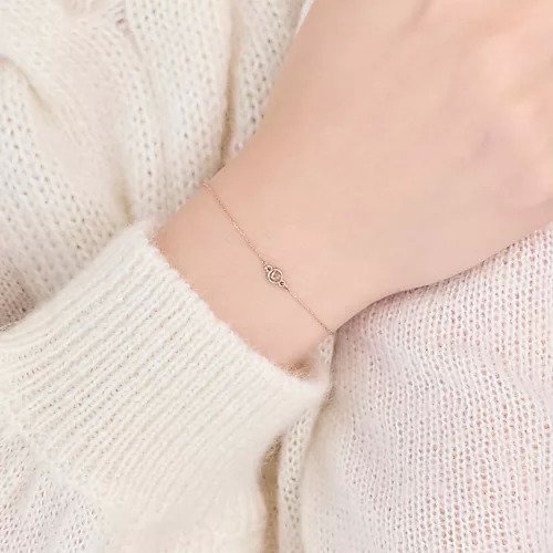 【フィービィー/phoebe】の【金属アレルギー対応】プチベゼルストーンブレスレット シャンパンゴールド インテリア・キッズ・メンズ・レディースファッション・服の通販 founy(ファニー) ファッション Fashion レディースファッション Fashion for Women ジュエリー Jewelry チェーン&カフブレスレット Cuff & Chain Bracelets おすすめ Recommended / Our Picks カッティング Cutting Detail ダイヤモンド Diamond, Brilliant Cut バングル Bangle, Bracelet ビジュー Bijou, Jewel-like Accent ローズ Rose, Rose Motif エレガント 上品 Elegant 人気 Popular, Best Seller 時計 Watch, Wristwatch シャンパンベージュ|ID: prp329100004772890 ipo3291000000034583946