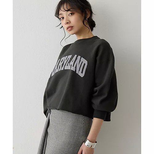 【ウィムガゼット/Whim Gazette】の裏毛ロゴプルオーバー 人気、トレンドファッション・服の通販 founy(ファニー) ファッション Fashion レディースファッション Fashion for Women トップス・カットソー Cut & Sew Tops カジュアルプルオーバー・ニットトップス Pullovers & Knit Tops / Casual Pullovers 2025年 2025 2025-2026秋冬・A/W Autumn/Winter 2025–26 AW25–26 タオル Towel, Bath Towel フロント Front, Front Design プリント Print, Printed Pattern 吸水 Absorbent, Quick-Dry other-2|ID: prp329100004773607 ipo3291000000034594216