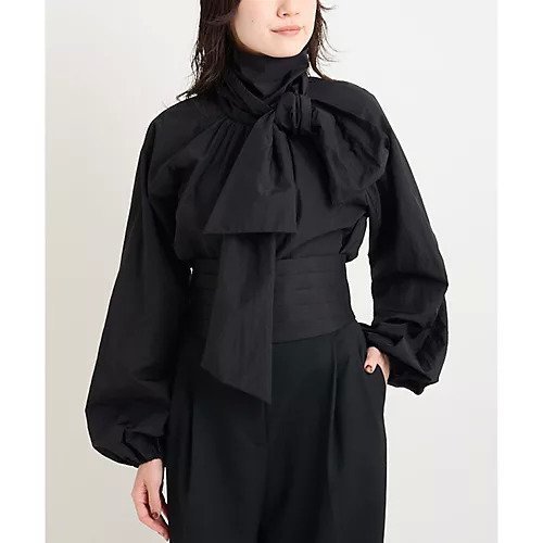 【ウィムガゼット/Whim Gazette】のギャザーボウタイブラウス インテリア・キッズ・メンズ・レディースファッション・服の通販 founy(ファニー) ファッション Fashion レディースファッション Fashion for Women トップス・カットソー Cut & Sew Tops シャツ・ブラウス・オフィスカジュアル Elegant Blouses & Button-Ups 2025年 2025 2025-2026秋冬・A/W Autumn/Winter 2025–26 AW25–26 シンプル Simple, Minimal ジャケット Jacket, Outerwear スウェット / スエット Sweatshirt, Sweatwear スリーブ Sleeve, Long Sleeve / Short Sleeve ブラック|ID: prp329100004773609 ipo3291000000034594230